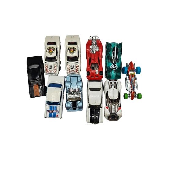 Lot of 10 Various Diecast Cars Multiple Brands - Picture 1 of 4
